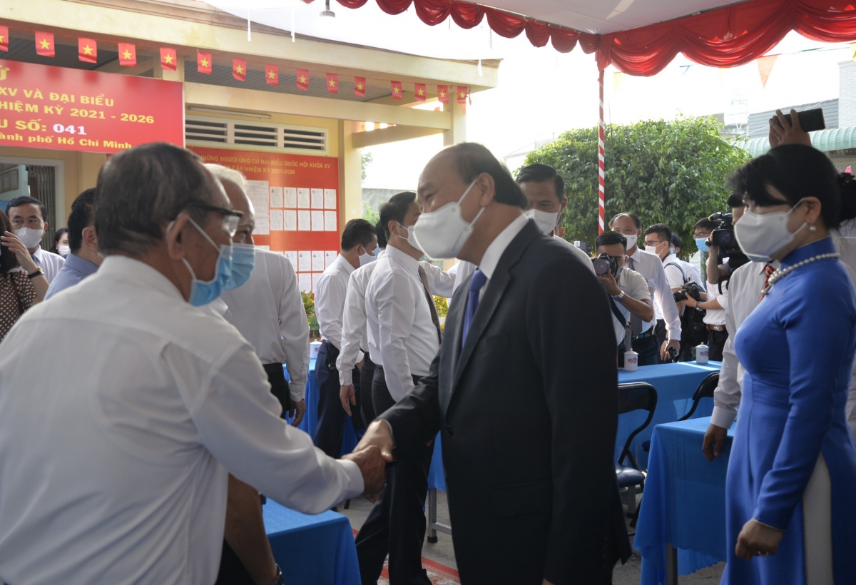 Tưng bừng Ngày hội non sông - Ngày hội của toàn dân Tưng bừng Ngày hội non sông - Ngày hội của toàn dân