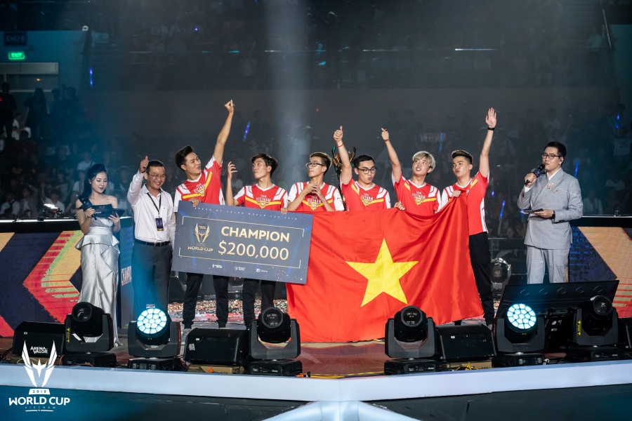 viet nam lan dau len ngoi vo dich lien quan mobile the gioi sau chien thang nghet tho