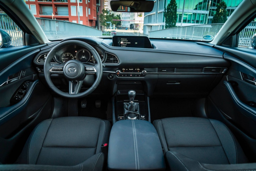 Mazda CX-30: Đơn giản, tinh tế và hiện đại mazda cx 30 don gian tinh te va hien dai