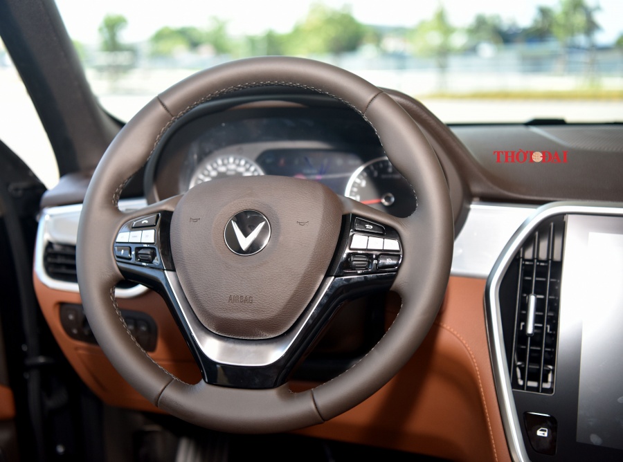 Ảnh: Chi tiết SUV VinFast Lux SA2.0 bản thương mại anh chi tiet suv vinfast lux sa20 ban thuong mai