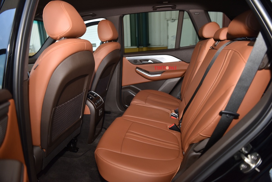 Ảnh: Chi tiết SUV VinFast Lux SA2.0 bản thương mại anh chi tiet suv vinfast lux sa20 ban thuong mai