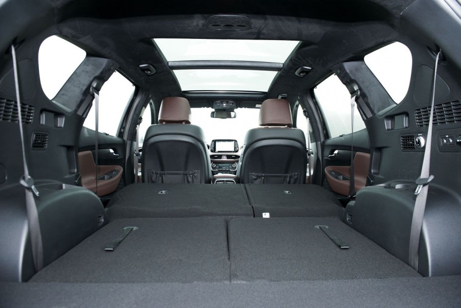 Hyundai SantaFe bất ngờ vượt Honda CR-V lọt Top xe bán chạy tháng 7 hyundai santafe bat ngo vuot honda cr v lot top xe ban chay thang 7