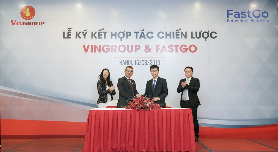 mang fadil lam xe dich vu vinfast dang toan tinh gi