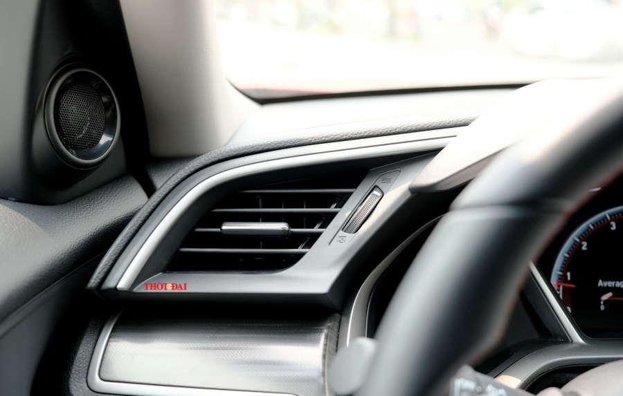 Honda Civic RS 2019: Trẻ, khoẻ nhưng kém thể thao vì hộp số CVT honda civic rs 2019 tre khoe nhung kem the thao vi hop so cvt