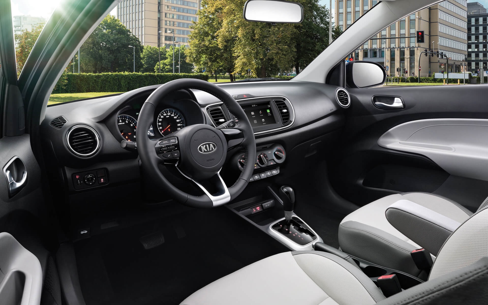 kia soluto co gi de canh tranh cung vios va accent