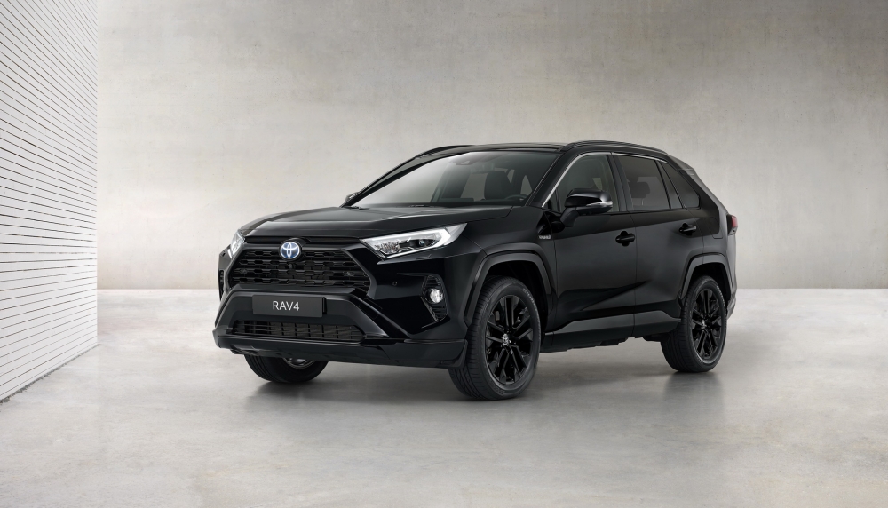 undefined 5925 toyota rav4 hybrid black edition 02