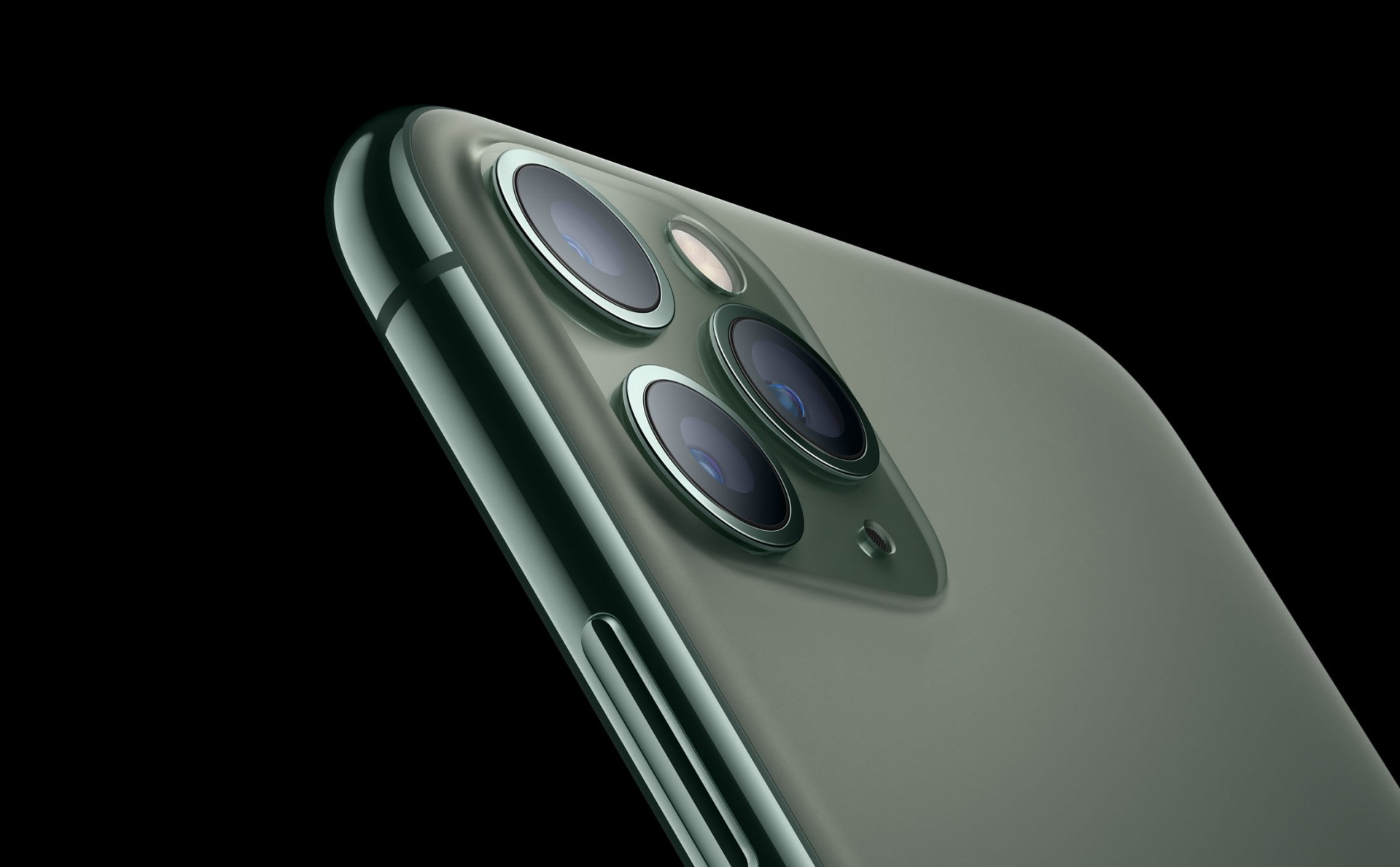Giá 3 bản iPhone 11 xách tay giảm mạnh gia 3 ban iphone 11 xach tay giam manh