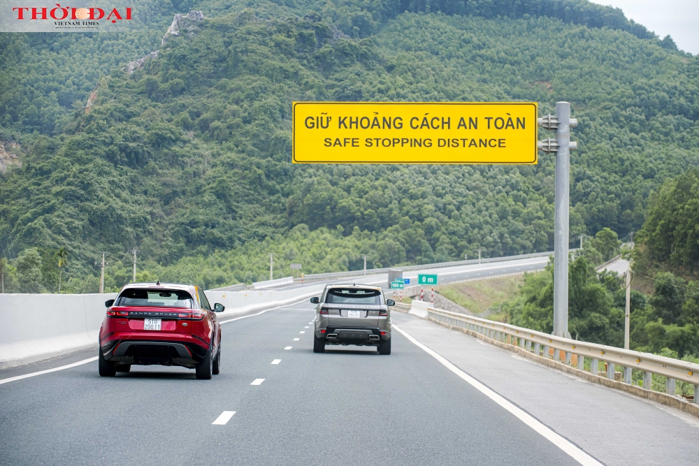 Rover Sport HSE Dynamic 2020 2916 trai nghiem jaguar landrover 6