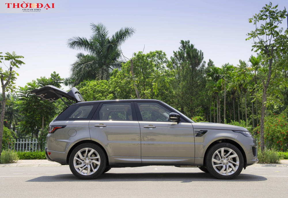 Đánh giá Range Rover Sport HSE Dynamic 2020: Đậm chất quý tộc nhưng vẫn mạnh mẽ Đánh giá Range Rover Sport HSE Dynamic 2020: Đậm chất quý tộc nhưng vẫn dư thừa sức mạnh