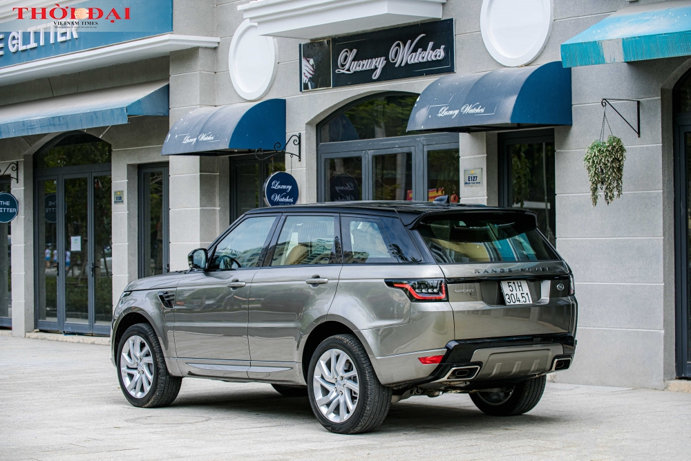 Đánh giá Range Rover Sport HSE Dynamic 2020: Đậm chất quý tộc nhưng vẫn mạnh mẽ Đánh giá Range Rover Sport HSE Dynamic 2020: Đậm chất quý tộc nhưng vẫn dư thừa sức mạnh