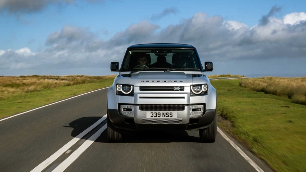 land rover defender 2021 2