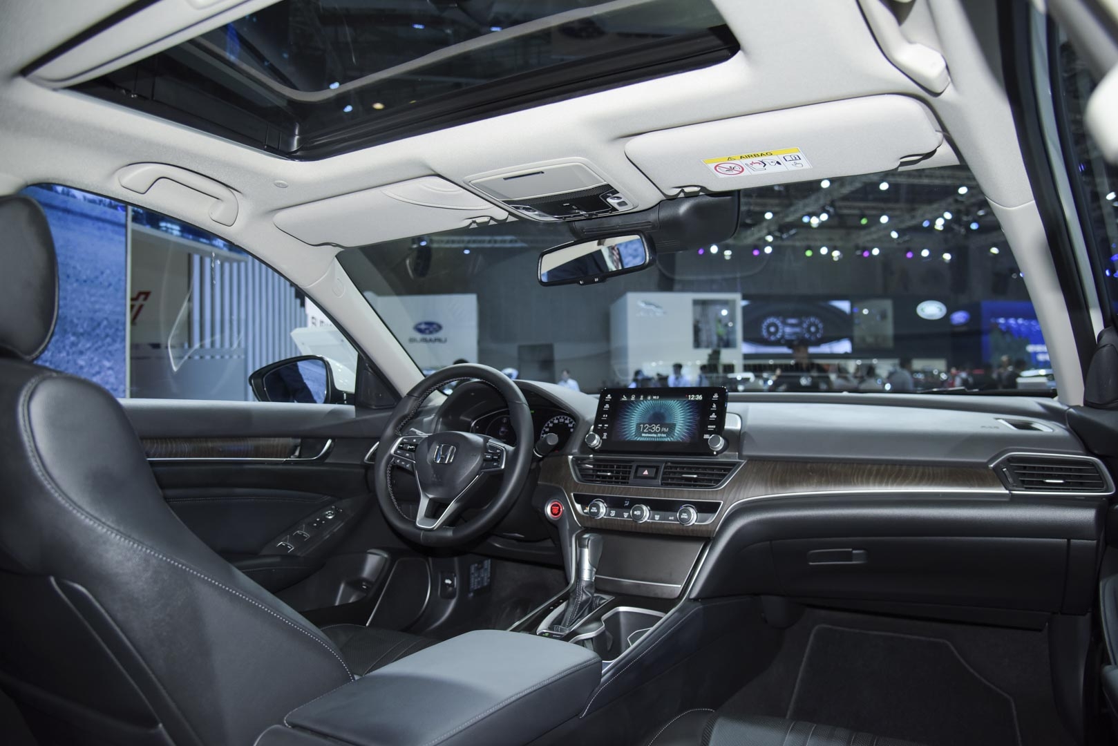 Chi tiết Honda Accord 2019 giá hơn 1,3 tỷ đồng anh chi tiet honda accord 2019 gia hon 13 ty dong