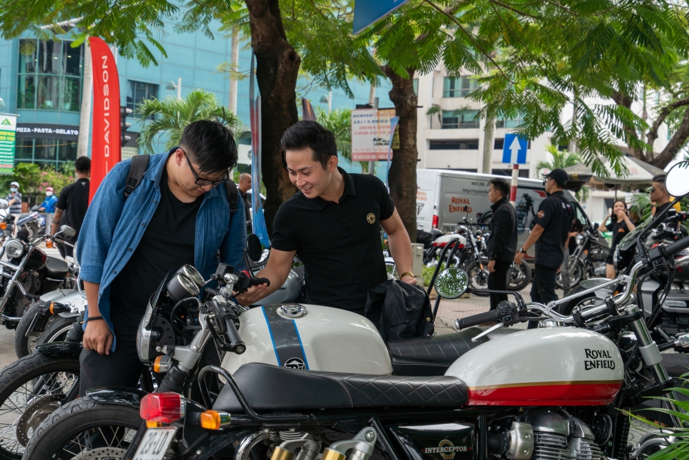 Ngày hội dành cho người chơi xe phân khối lớn tại thành phố cảng Hải Phòng Ngày hội dành cho người chơi xe phân khối lớn tại thành phố cảng Hải Phòng
