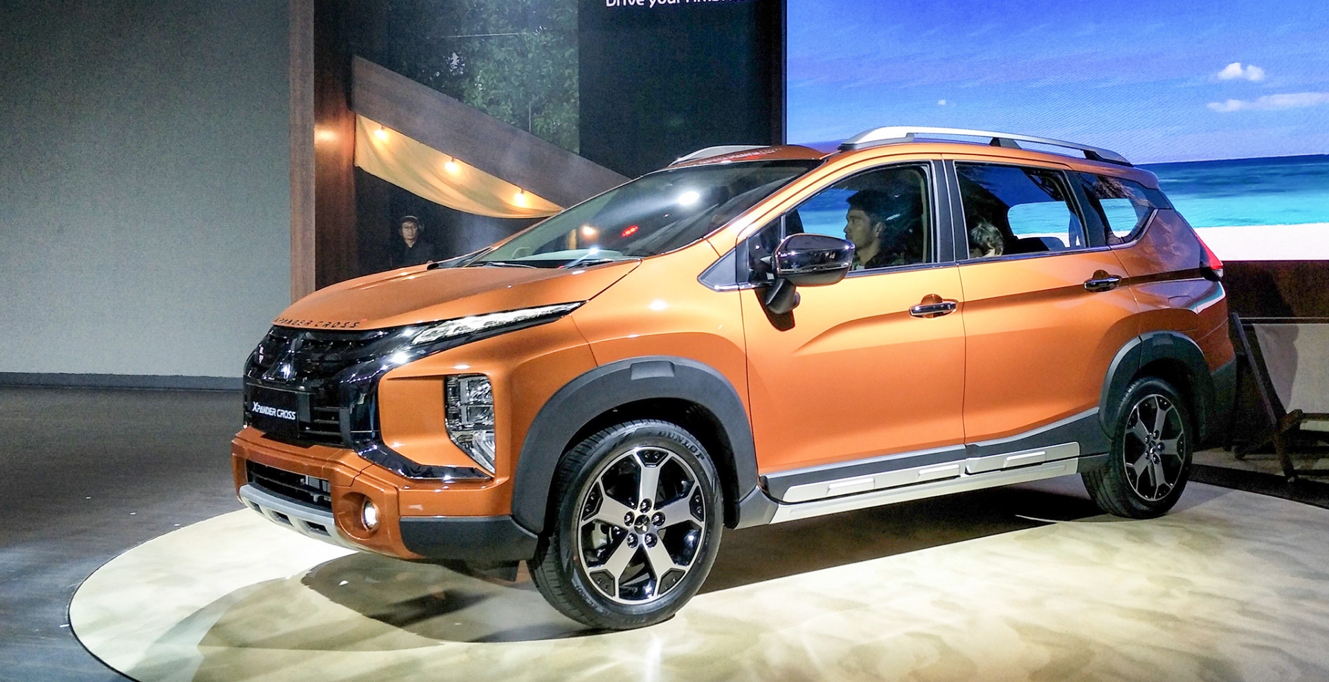 Mitsubishi giới thiệu Xpander Cross 2020, giá bán chỉ từ 430 triệu đồng mitsubishi gioi thieu xpander cross 2020 gia ban chi tu 430 trieu dong