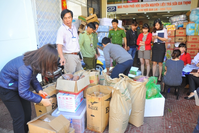 Kiểm điểm người đứng đầu nếu để xảy ra phạm tội buôn lậu kéo dài kiem diem nguoi dung dau neu de xay ra pham toi buon lau keo dai