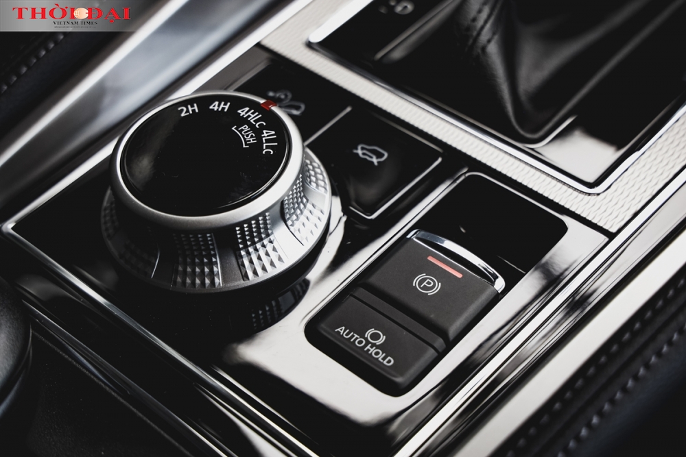 Chi tiết Mitsubishi Pajero Sport mới đang 'cháy hàng' Chi tiết Mitsubishi Pajero Sport mới đang 'cháy hàng'