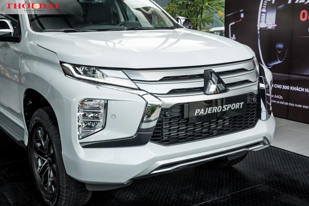 Mitsubishi Pajero Sport 2020 Chi tiết Mitsubishi Pajero Sport mới đang 'cháy hàng'