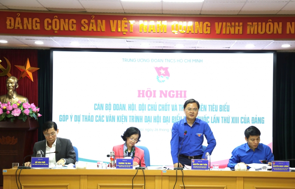 Thế hệ trẻ cần thảo luận và đóng góp ý kiến cho các dự thảo văn kiện trình Đại hội XIII của Đảng Thế hệ trẻ cần thảo luận và đóng góp ý kiến cho các dự thảo văn kiện trình Đại hội XIII của Đảng
