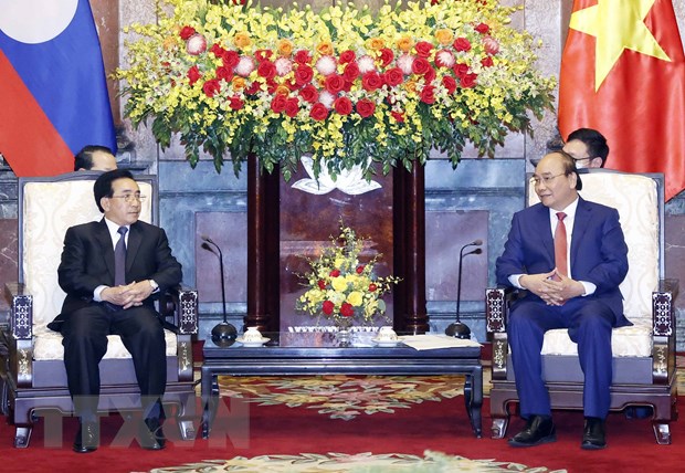 Chủ tịch nước chào mừng Thủ tướng Lào ‘xông đất’ Việt Nam đầu năm 2022 Chủ tịch nước chào mừng Thủ tướng Lào ‘xông đất’ Việt Nam đầu năm 2022