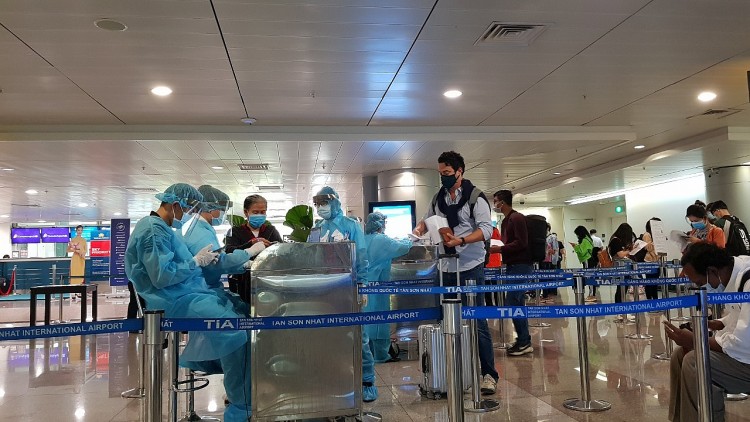 5 thủ tục người Việt ở nước ngoài về TP.HCM ăn Tết phải thực hiện tại sân bay 5 thủ tục người Việt ở nước ngoài về TP.HCM ăn Tết phải thực hiện tại sân bay