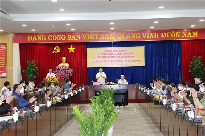Năm 2021: Bình Dương thu hút gần 2,7 tỷ USD vốn đầu tư nước ngoài Chú thích ảnh