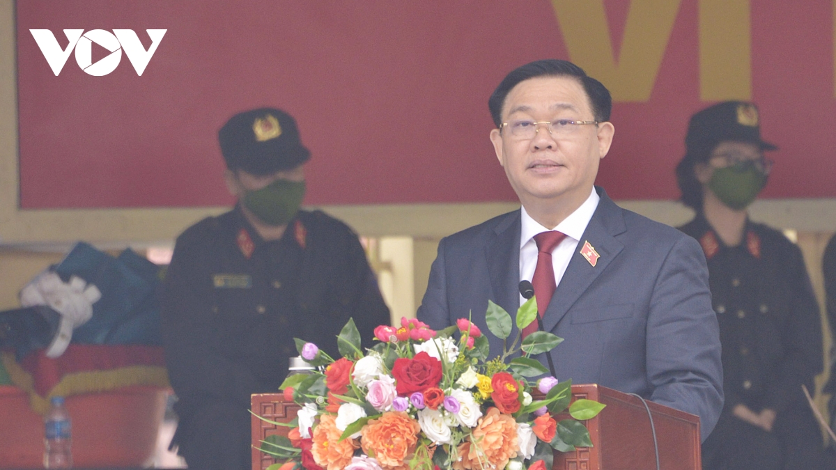 Chủ tịch Quốc hội Vương Đình Huệ thăm, chúc tết Bộ Tư lệnh Cảnh sát cơ động Chủ tịch Quốc hội Vương Đình Huệ thăm, chúc tết Bộ Tư lệnh Cảnh sát cơ động