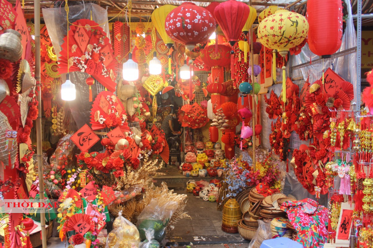 Một năm vắng lặng của chợ hoa trong lòng phố cổ Một năm vắng lặng của chợ hoa trong lòng phố cổ