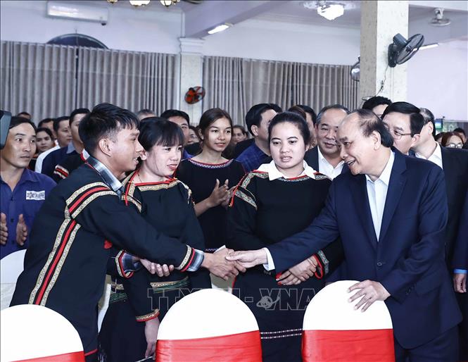 Chủ tịch nước kiểm tra công tác ứng trực dịp Tết của Bộ đội Biên phòng Đắk Lắk Chú thích ảnh