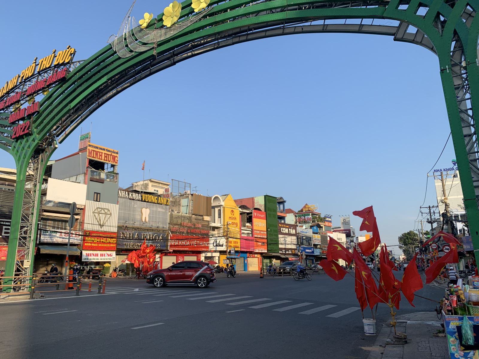 Mùng 1 Tết, đường phố TP Hồ Chí Minh thanh vắng, bình yên Chú thích ảnh