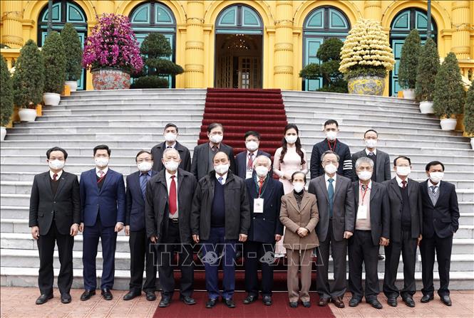 Chủ tịch nước làm việc với lãnh đạo và các nhà khoa học, chuyên gia kinh tế Chú thích ảnh