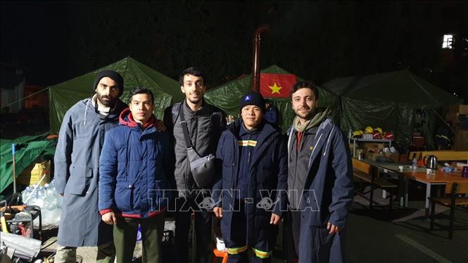 Động đất tại Thổ Nhĩ Kỳ, Syria: Ấm áp tình đoàn kết, hữu nghị ở khu đóng quân của đoàn công tác Việt Nam Chú thích ảnh