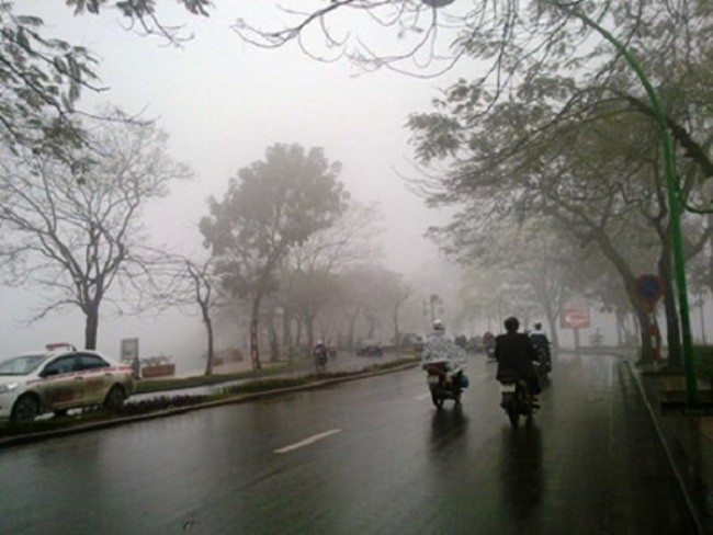 Bắc Bộ có mưa nhỏ, mưa phùn, trời nồm ẩm - Ảnh minh họa. Bắc Bộ có mưa nhỏ, mưa phùn, trời nồm ẩm - Ảnh minh họa.
