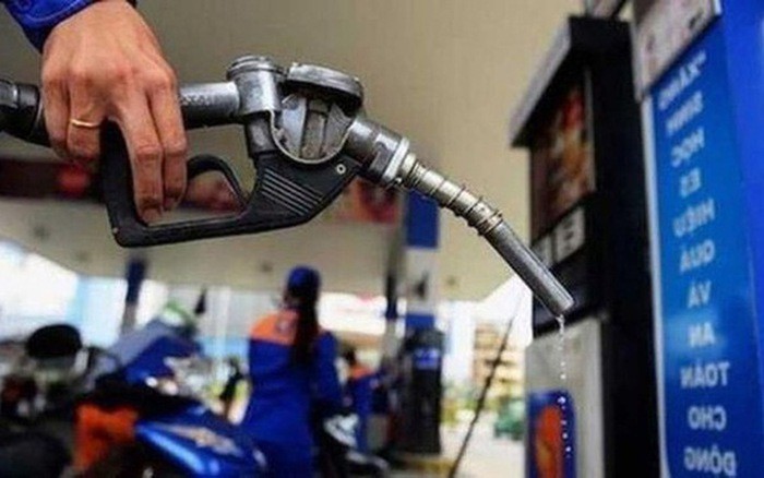Bộ Công Thương kiến nghị giảm 50% so thuế bảo vệ môi trường với xăng dầu Bộ Công Thương kiến nghị giảm 50% so thuế bảo vệ môi trường với xăng dầu
