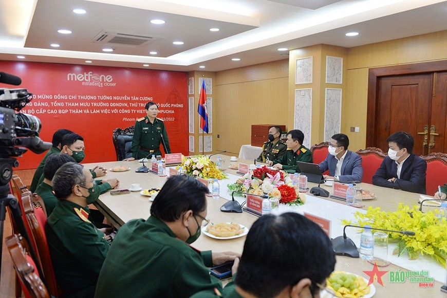 Đoàn đại biểu cấp cao QĐND Việt Nam thăm chính thức Campuchia Đoàn đại biểu cấp cao QĐND Việt Nam thăm chính thức Campuchia