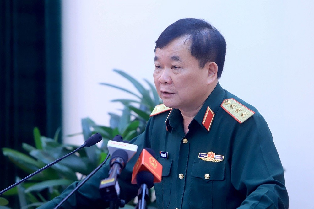 (04.14) Thứ trưởng Bộ Quốc phòng, Thượng tướng Hoàng Xuân Chiến phát biểu tại Hội nghị. (Nguồn: Vietnamnet/Trần Thường) (04.14) Thứ trưởng Bộ Quốc phòng, Thượng tướng Hoàng Xuân Chiến phát biểu tại Hội nghị. (Nguồn: Vietnamnet/Trần Thường)