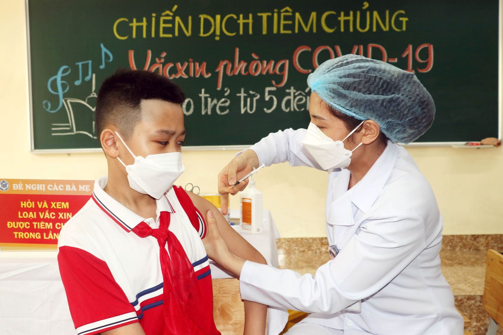 Chính phủ đồng ý tiếp nhận viện trợ vaccine phòng COVID-19 cho trẻ 5 đến dưới 12 tuổi Chú thích ảnh