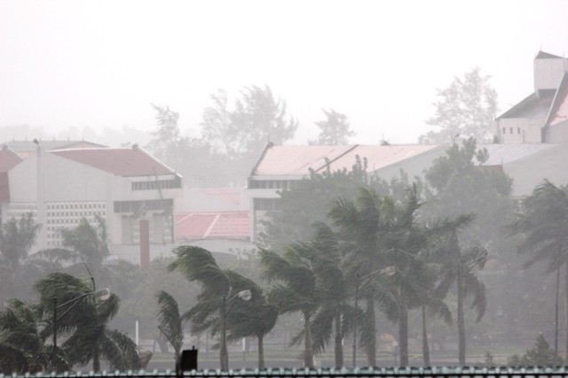 Tăng cường biện pháp ứng phó với mưa dông kèm lốc, sét, mưa đá Tăng cường biện pháp ứng phó với mưa dông kèm lốc, sét, mưa đá