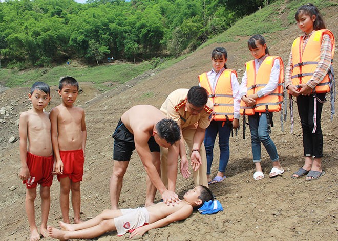 Tăng cường triển khai các giải pháp phòng, tránh tai nạn đuối nước Tăng cường triển khai các giải pháp phòng, tránh tai nạn đuối nước