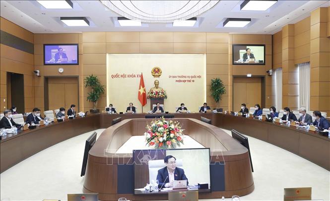 Phiên họp thứ 10 của Ủy ban Thường vụ Quốc hội: Trình Quốc hội xem xét 4 chuyên đề giám sát Chú thích ảnh