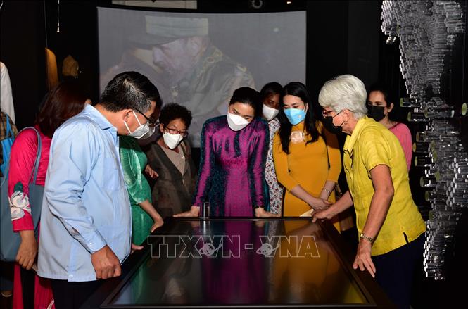 Khẳng định vai trò của phụ nữ Việt Nam và Cuba trong sự nghiệp cách mạng Chú thích ảnh