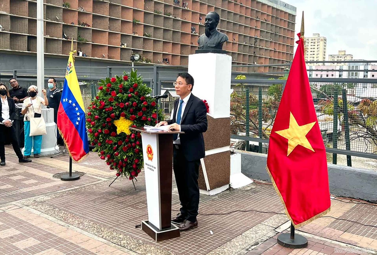 Kỷ niệm Ngày Giải phóng miền Nam thống nhất đất nước tại Venezuela | Người Việt bốn phương | Vietnam+ (VietnamPlus) Kỷ niệm Ngày Giải phóng miền Nam thống nhất đất nước tại Venezuela | Người Việt bốn phương | Vietnam+ (VietnamPlus)