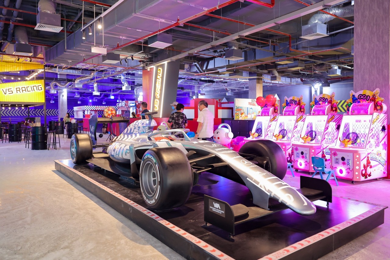 “Đột nhập” Vincom Mega Mall Smart City: “Chill” mọi nơi, chất chơi từng góc “Đột nhập” Vincom Mega Mall Smart City: “Chill” mọi nơi, chất chơi từng góc