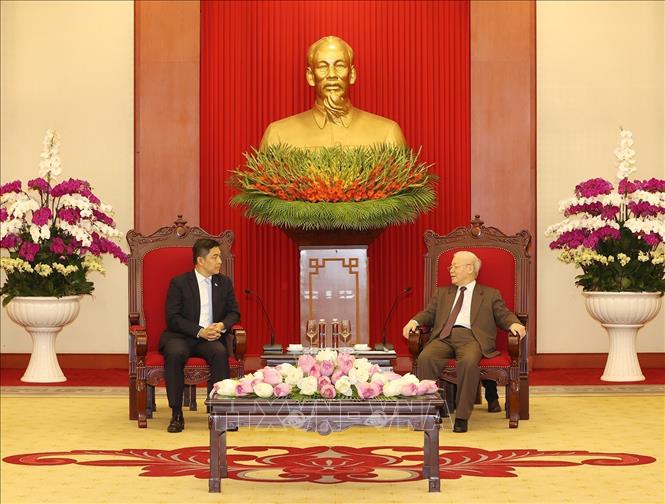 Tổng Bí thư Nguyễn Phú Trọng tiếp Chủ tịch Quốc hội Singapore Tổng Bí thư Nguyễn Phú Trọng tiếp Chủ tịch Quốc hội Singapore