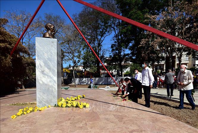 Cuba long trọng kỷ niệm ngày sinh Chủ tịch Hồ Chí Minh Chú thích ảnh