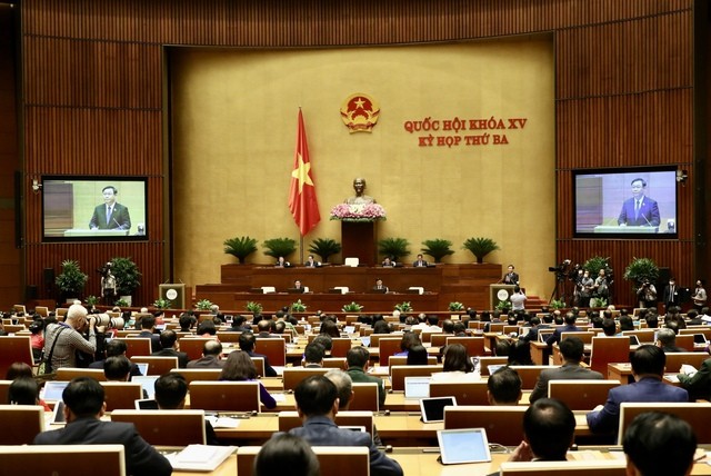 Chính phủ đã có những quyết sách đúng đắn, kịp thời trong phát triển KTXH Chính phủ đã có những quyết sách đúng đắn, kịp thời trong phát triển KTXH