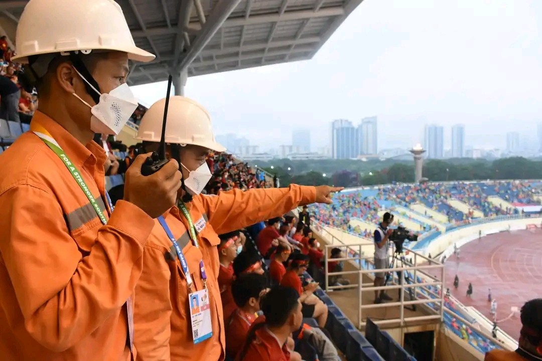 Cán bộ, công nhân viên của EVN luôn có mặt tại tất cả các sự kiện của SEA Games 31. Cán bộ, công nhân viên của EVN luôn có mặt tại tất cả các sự kiện của SEA Games 31.