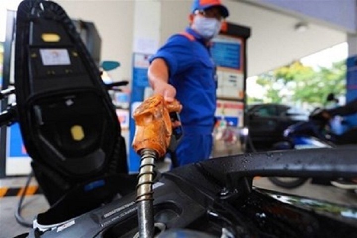 Giá xăng Việt Nam vẫn thấp hơn các nước trong khu vực