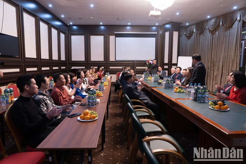 Chuyện về người Việt tại chợ Chốp (Nga) Chuyện về người Việt tại chợ Chốp (Nga) ảnh 2