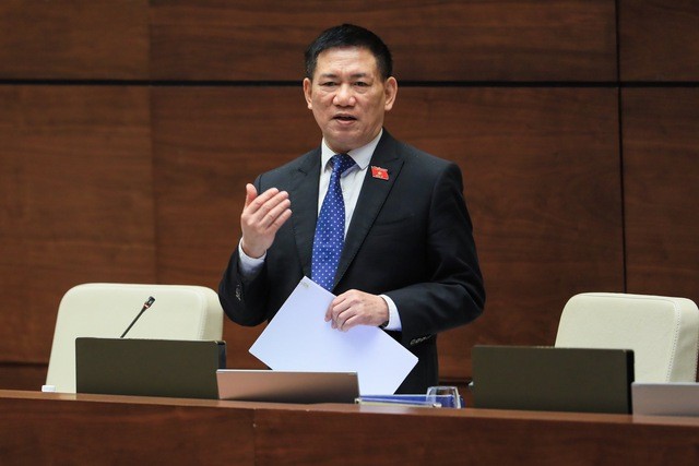 Chưa phát hiện thất thu thuế phí với xe biếu tặng Chưa phát hiện thất thu thuế phí với xe biếu tặng