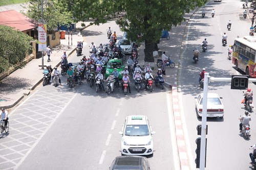 Hà Nội ngày có nắng nóng - Ảnh minh họa.